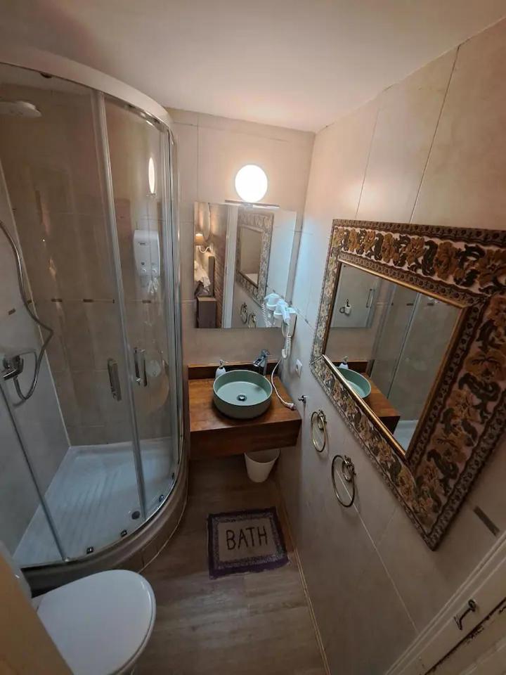 Cosy Apartamento En La Latina Madrid Ngoại thất bức ảnh